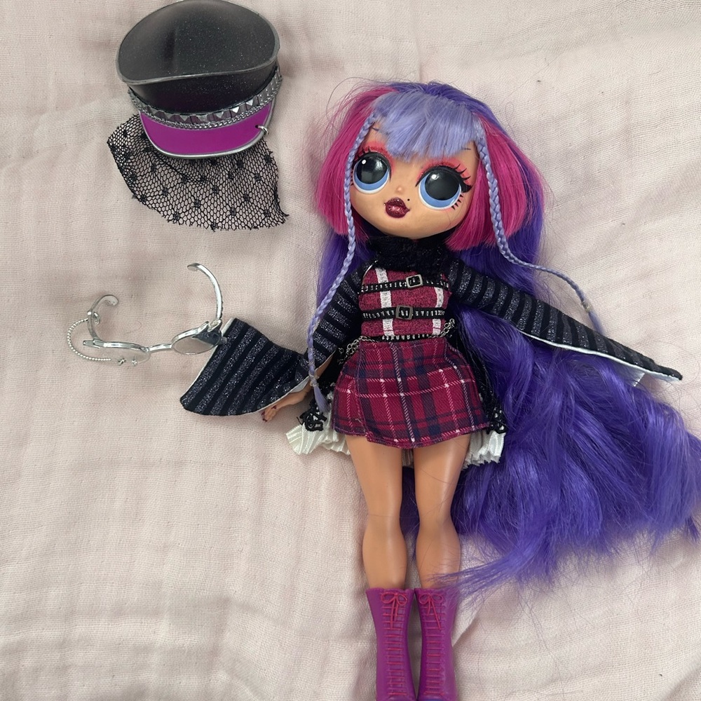 Shadow L.O.L surprise doll and Accessories